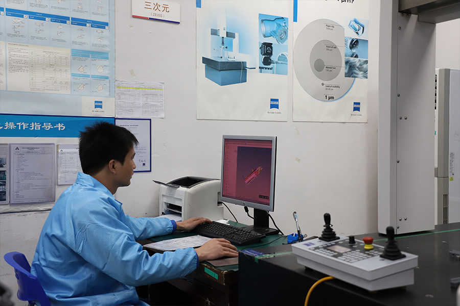 精密数控加工编程：简洁性与功能性该如何平衡？